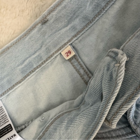 Levi‎ Straus Women’s Baggy Featherweight High Waist Crop Wide Leg Light Jeans 29 - Picture 13 of 13